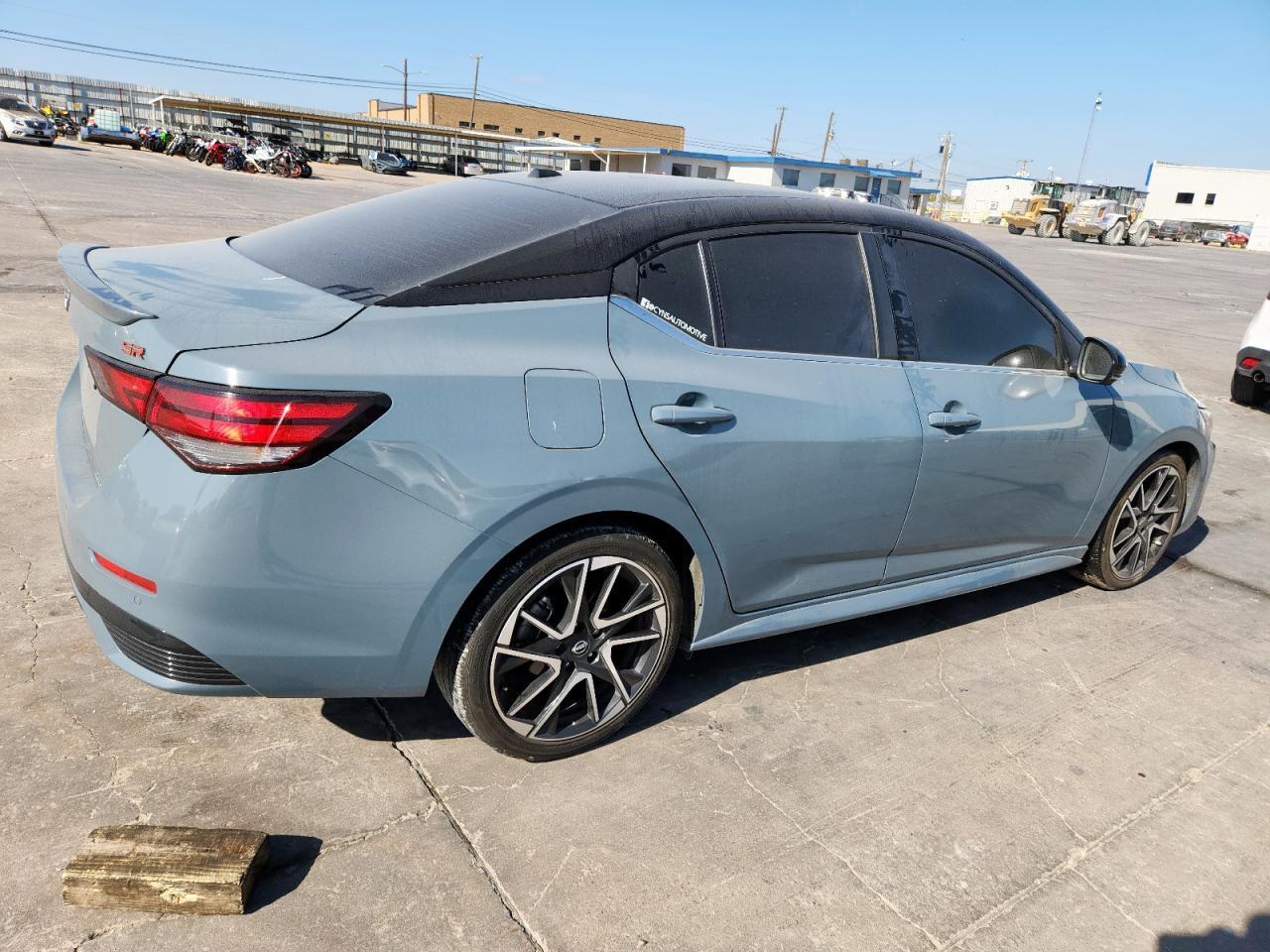 2024 Nissan Sentra Sr - Image 3