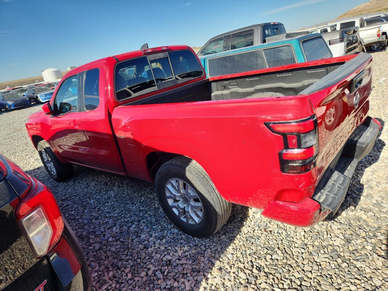 2022 Nissan Frontier S - Фото 2