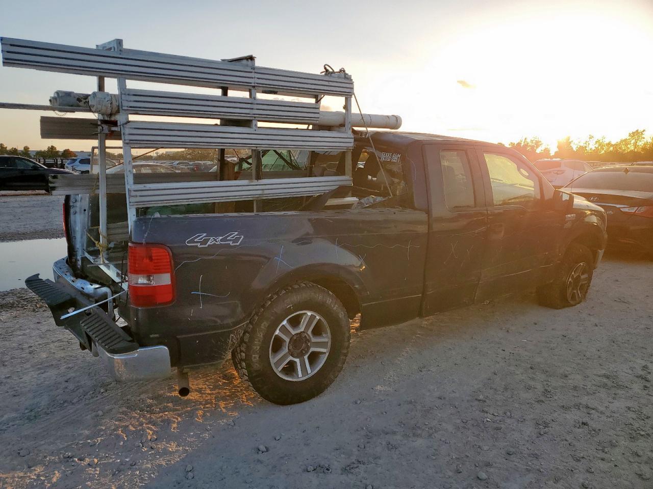 2006 Ford F150 - Фото 3