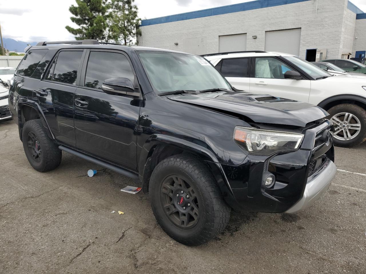 2022 Toyota 4Runner Sr5 Premium - Фото 4