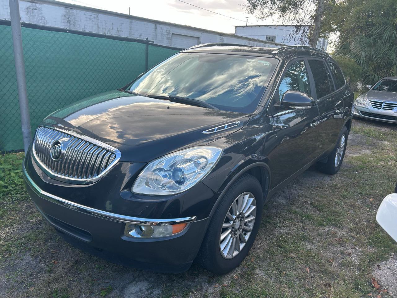 2011 Buick Enclave Cxl - Image 2