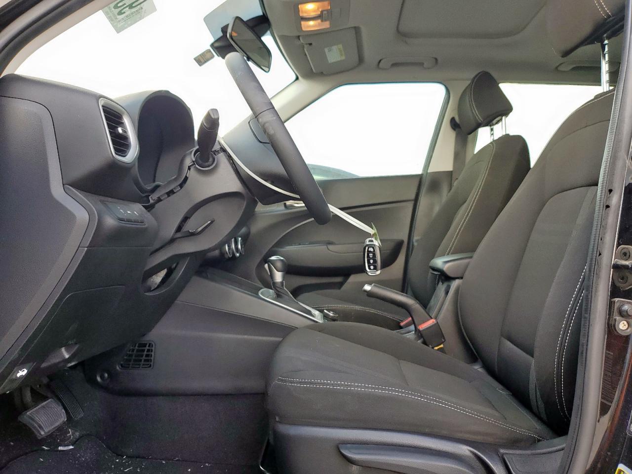 2021 Hyundai Venue Sel - Image 7