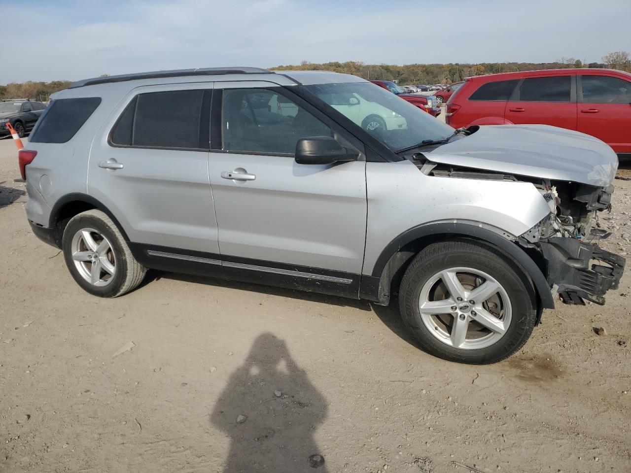2018 Ford Explorer Xlt - Image 4