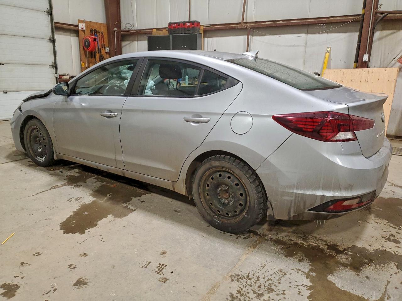 2020 Hyundai Elantra Sel - Фото 2