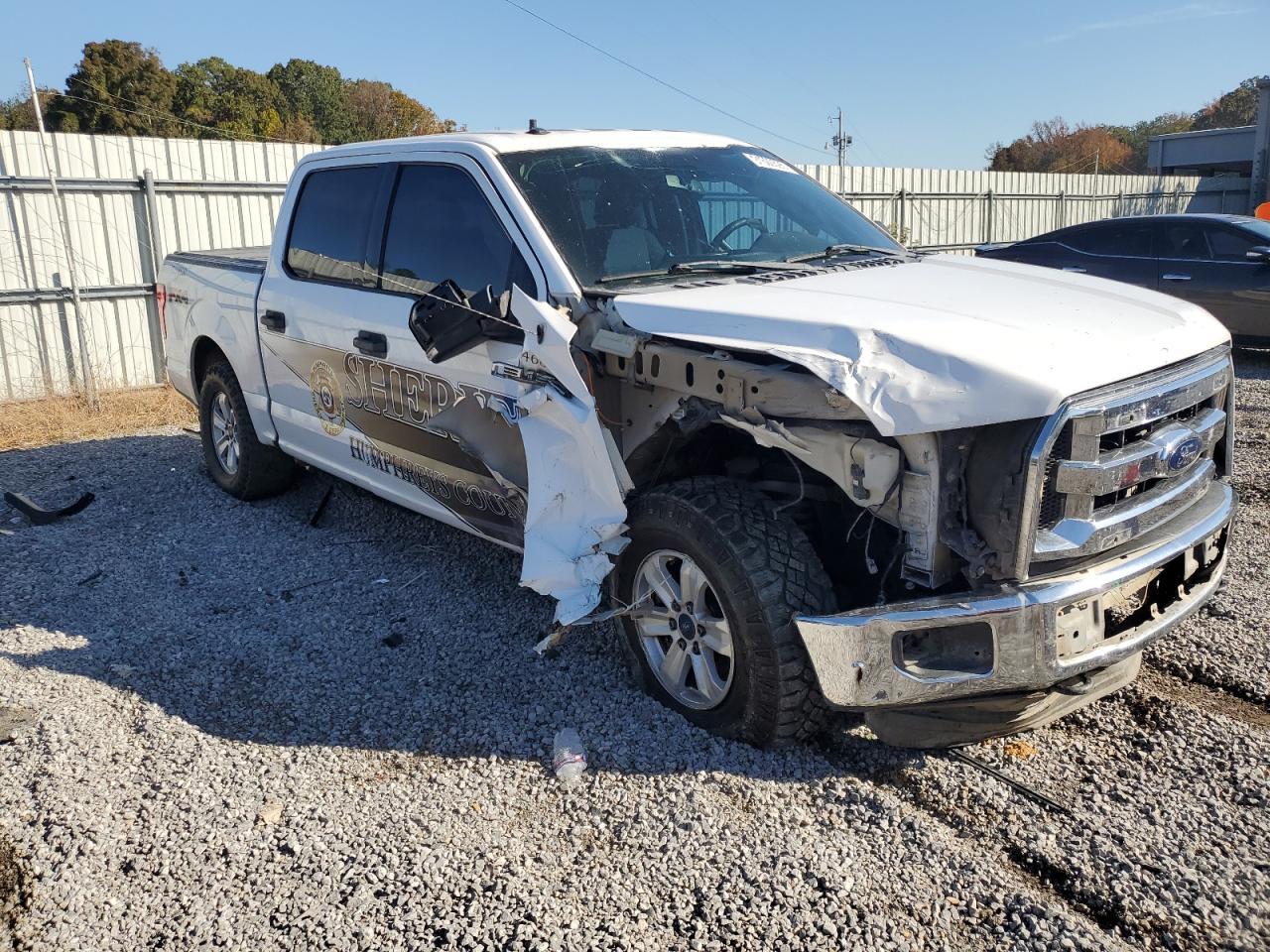 2015 Ford F150 Supercrew - Фото 4