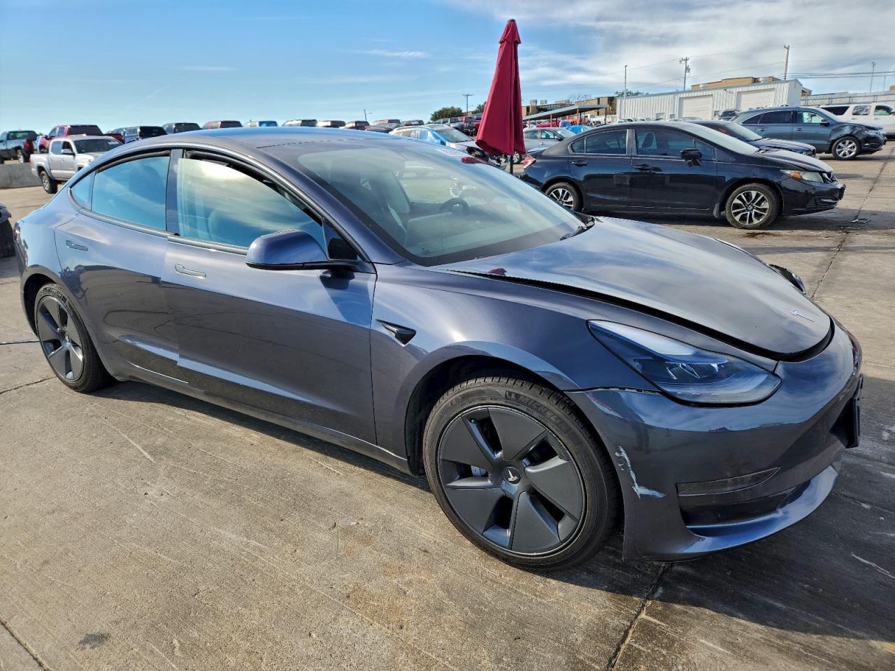 2021 Tesla Model 3 - Image 4