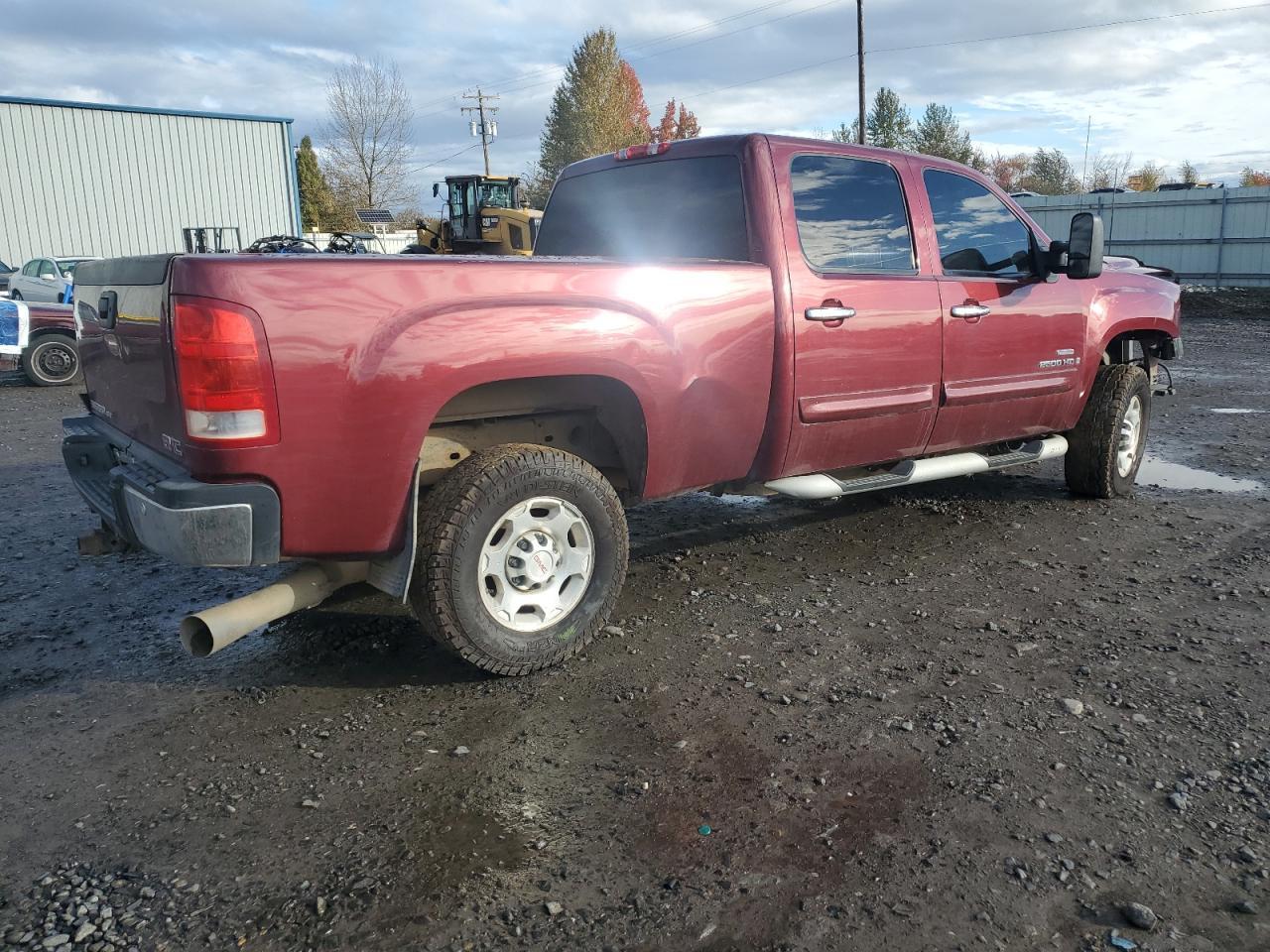 2009 GMC Sierra K2500 Heavy Duty - Image 3