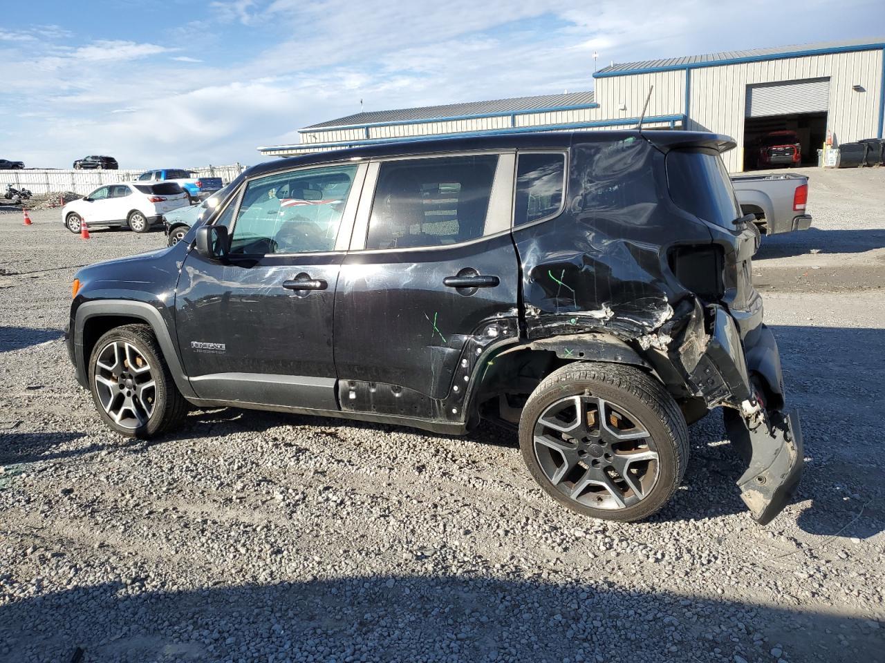 2021 Jeep Renegade Sport - Image 2