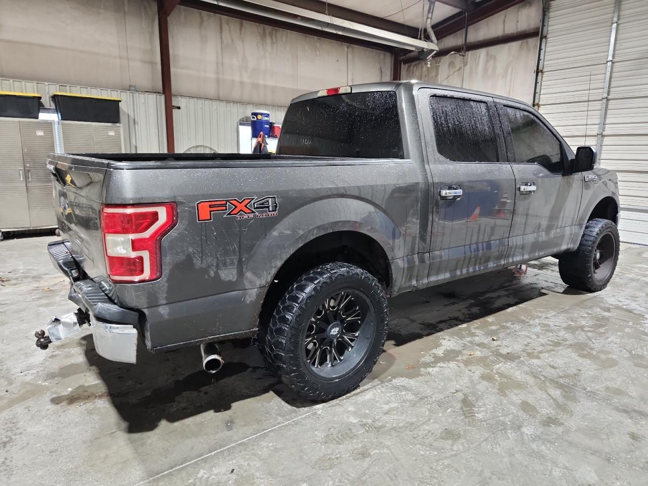 2018 Ford F150 Supercrew - Фото 3