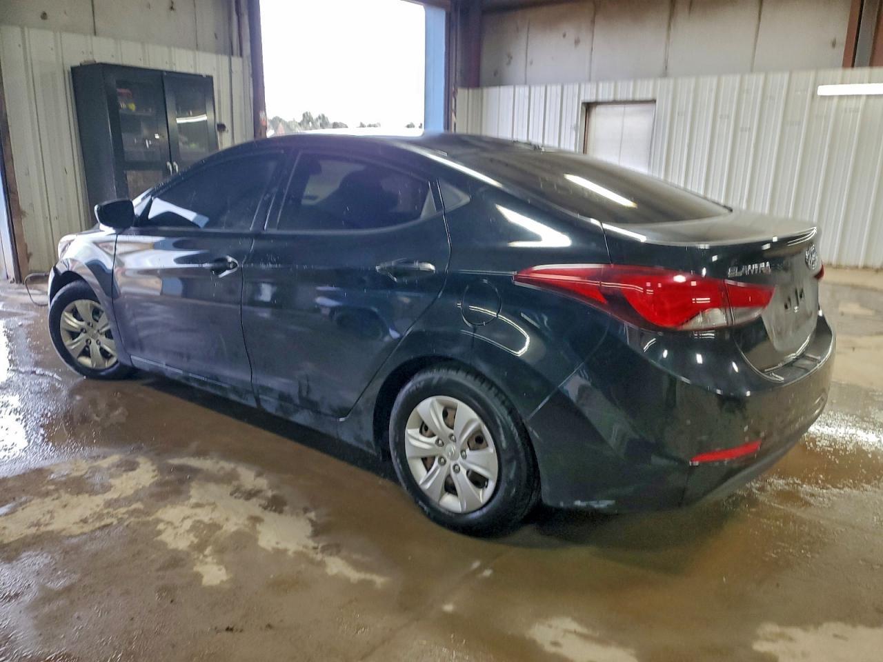2016 Hyundai Elantra Se - Фото 2