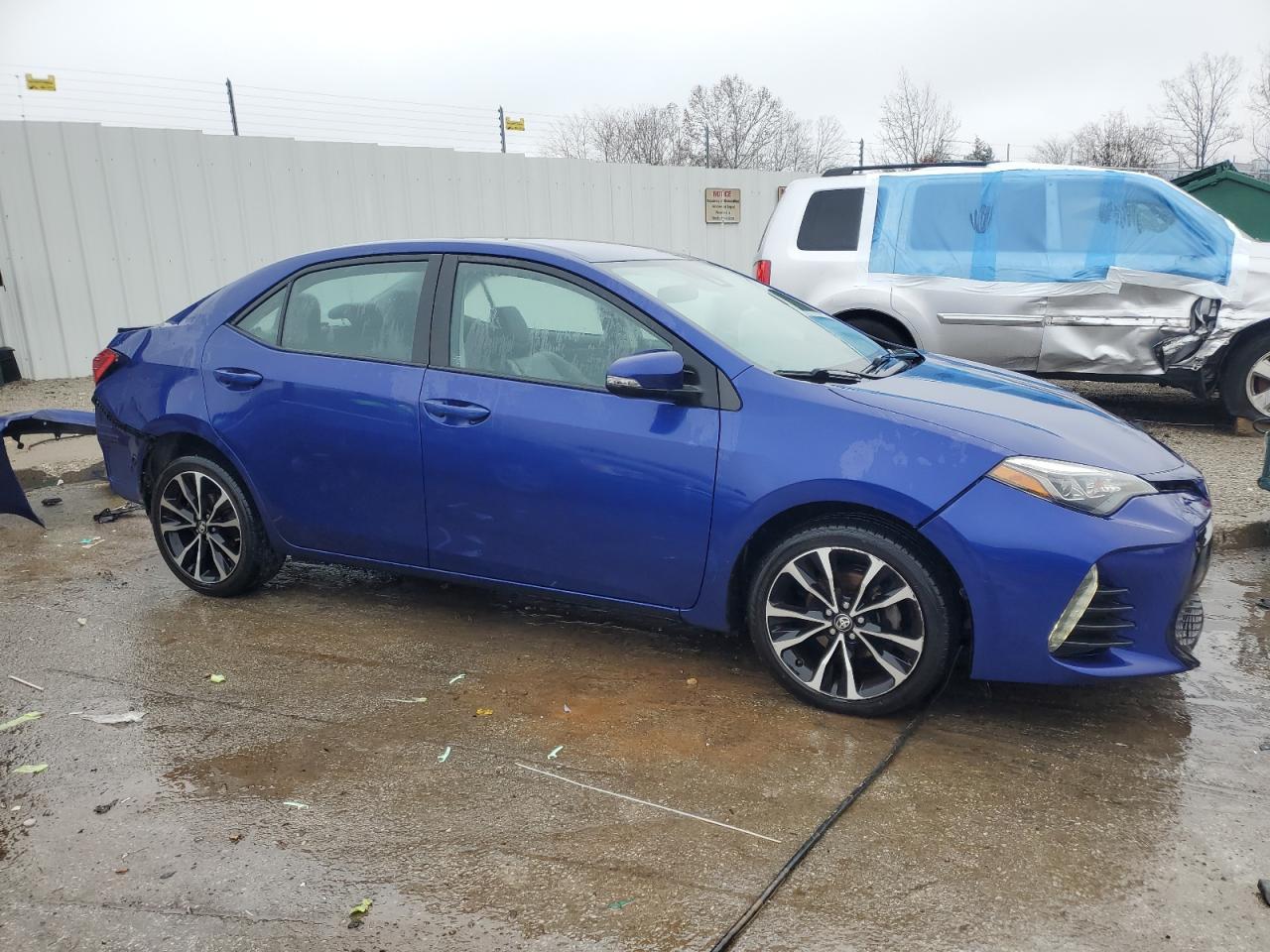 2017 Toyota Corolla L - Фото 4