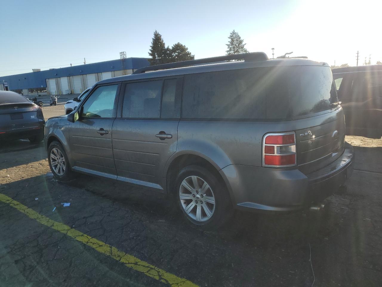 2010 Ford Flex Se - Фото 2