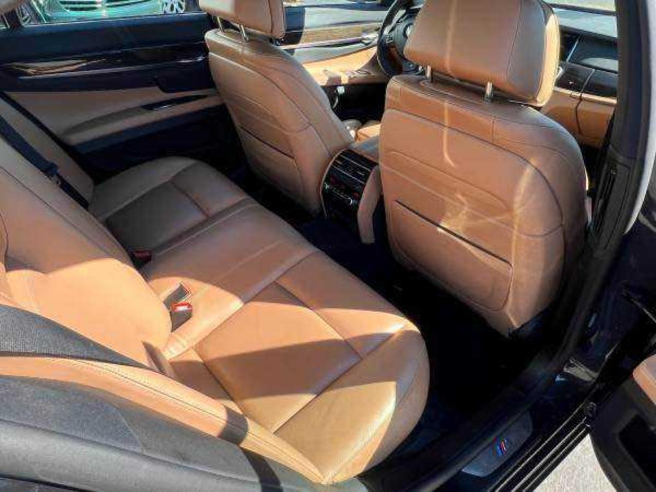 2013 BMW 750 I - Image 6