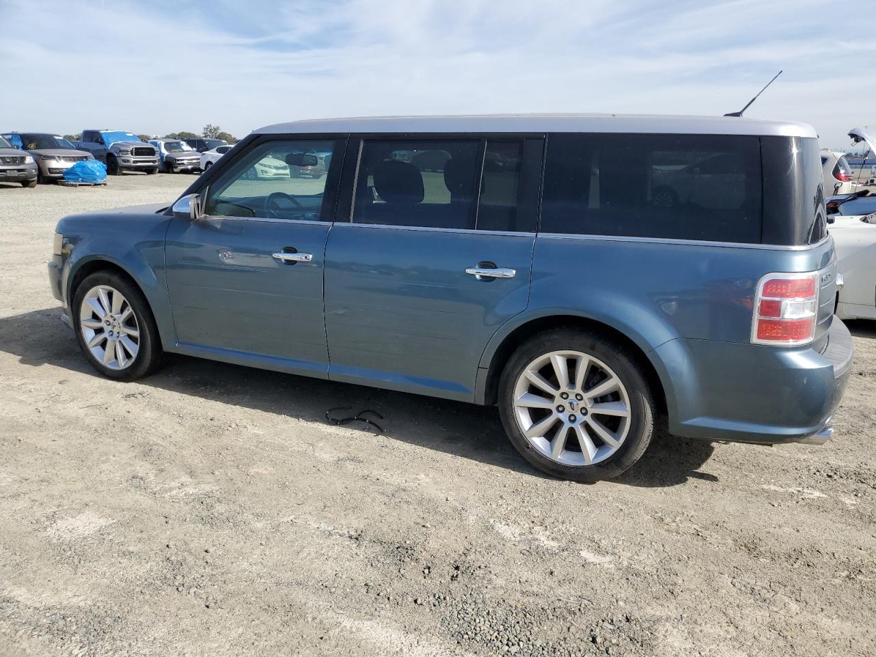 2010 Ford Flex Limited - Фото 2