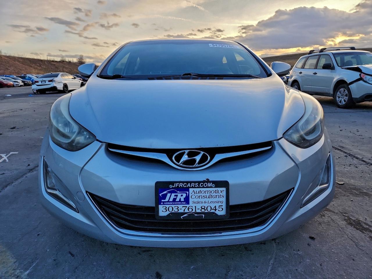 2014 Hyundai Elantra Se - Фото 5