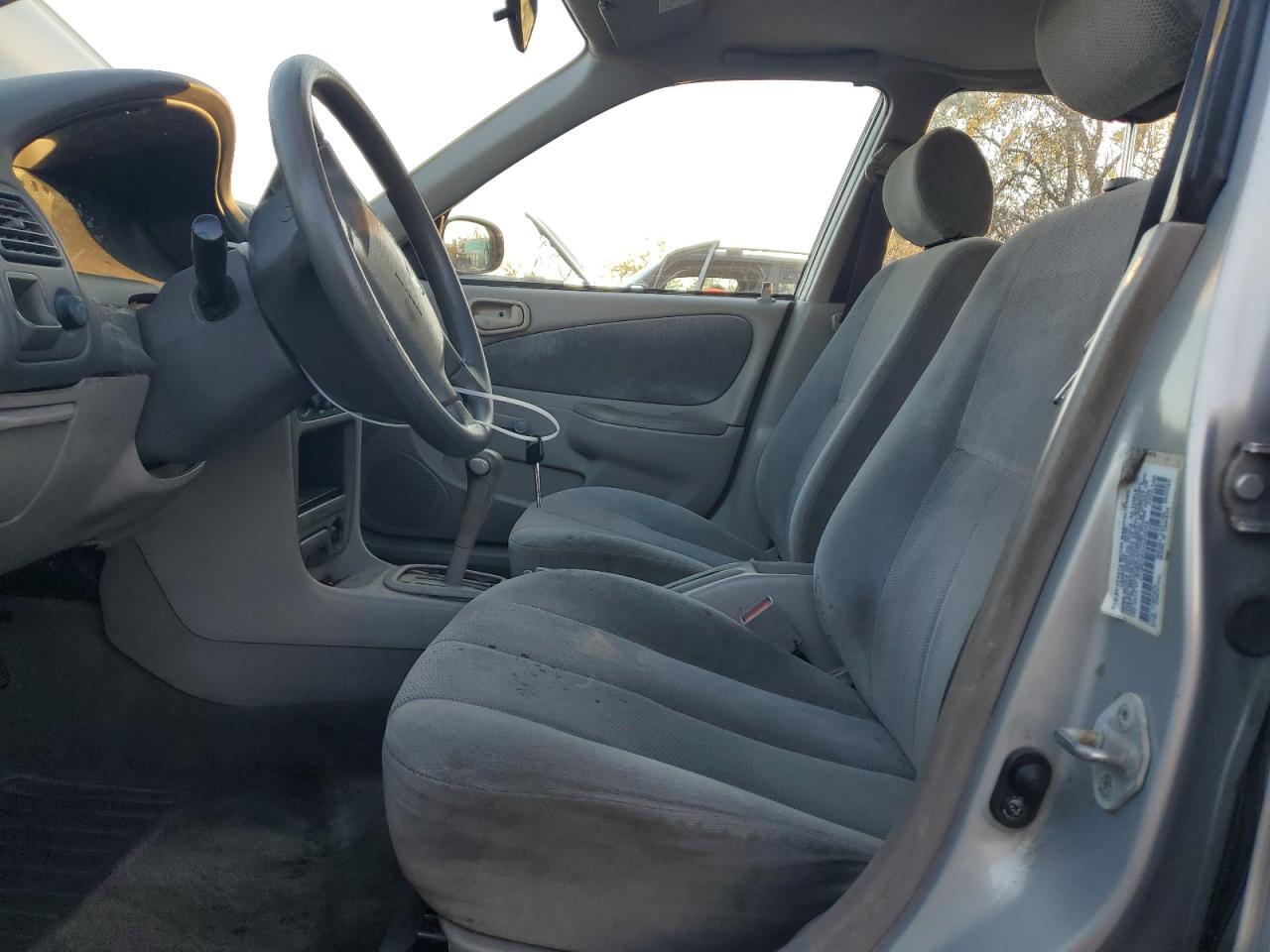 2001 Toyota Corolla Ce - Фото 7