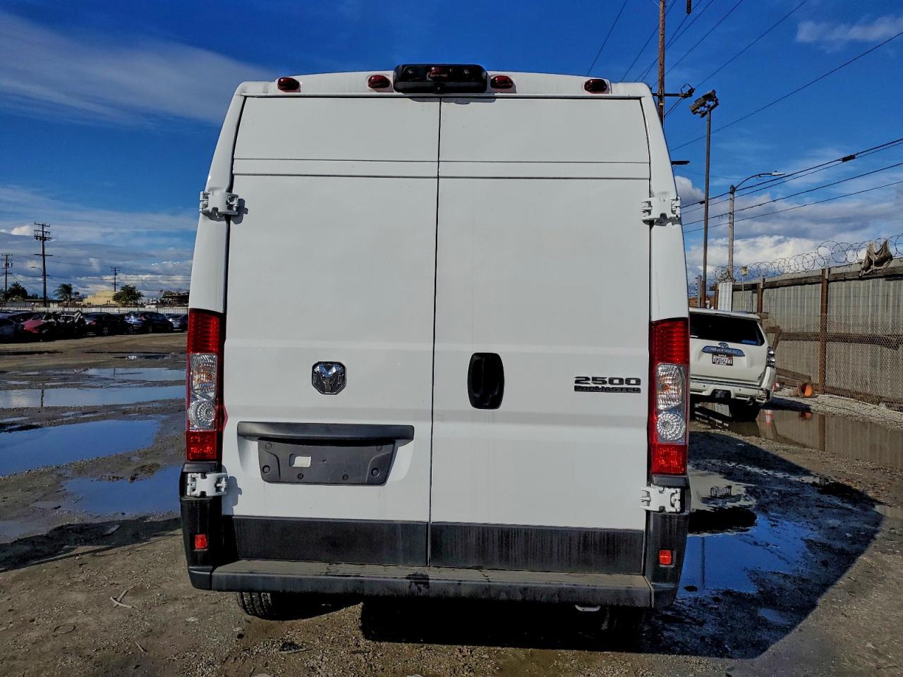 2023 Ram Promaster Van - Фото 6