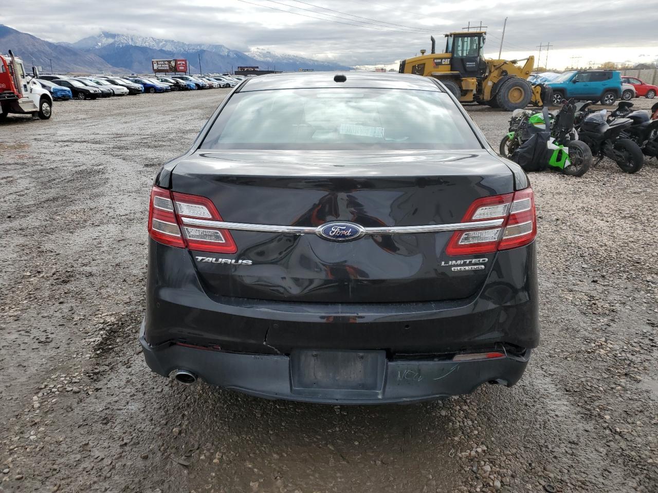 2013 Ford Taurus Limited - Фото 6