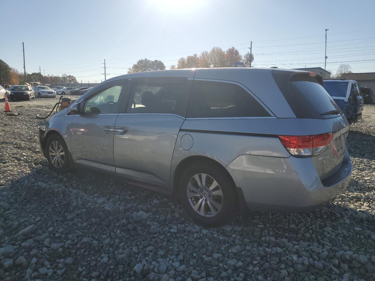 2016 Honda Odyssey Exl - Image 2