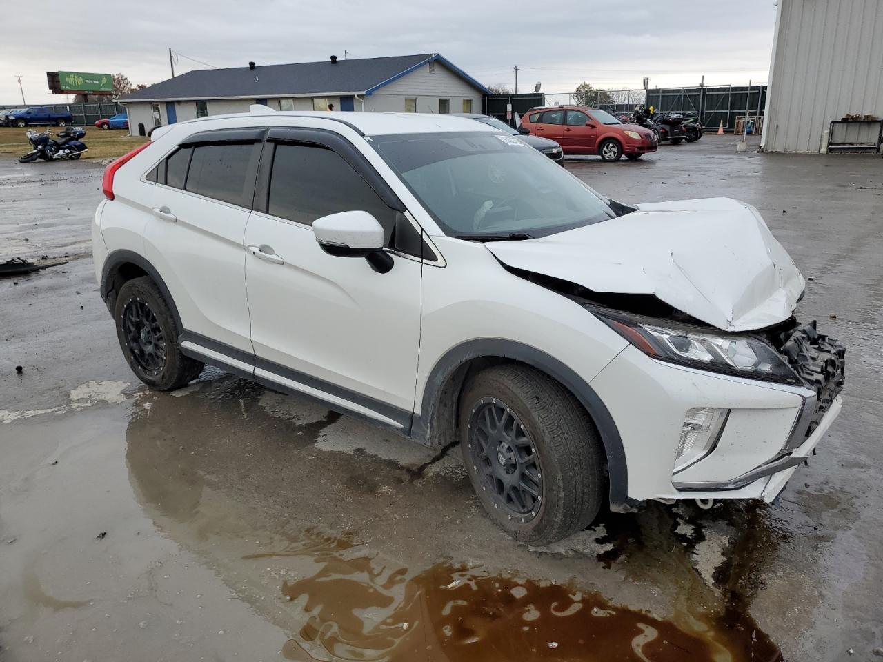 2019 Mitsubishi Eclipse Cross Se - Image 4