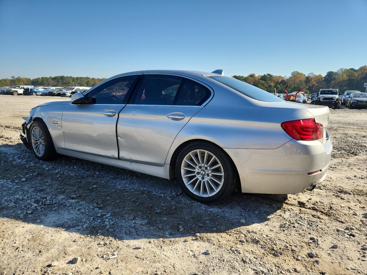 2011 BMW 535 Xi - Фото 2