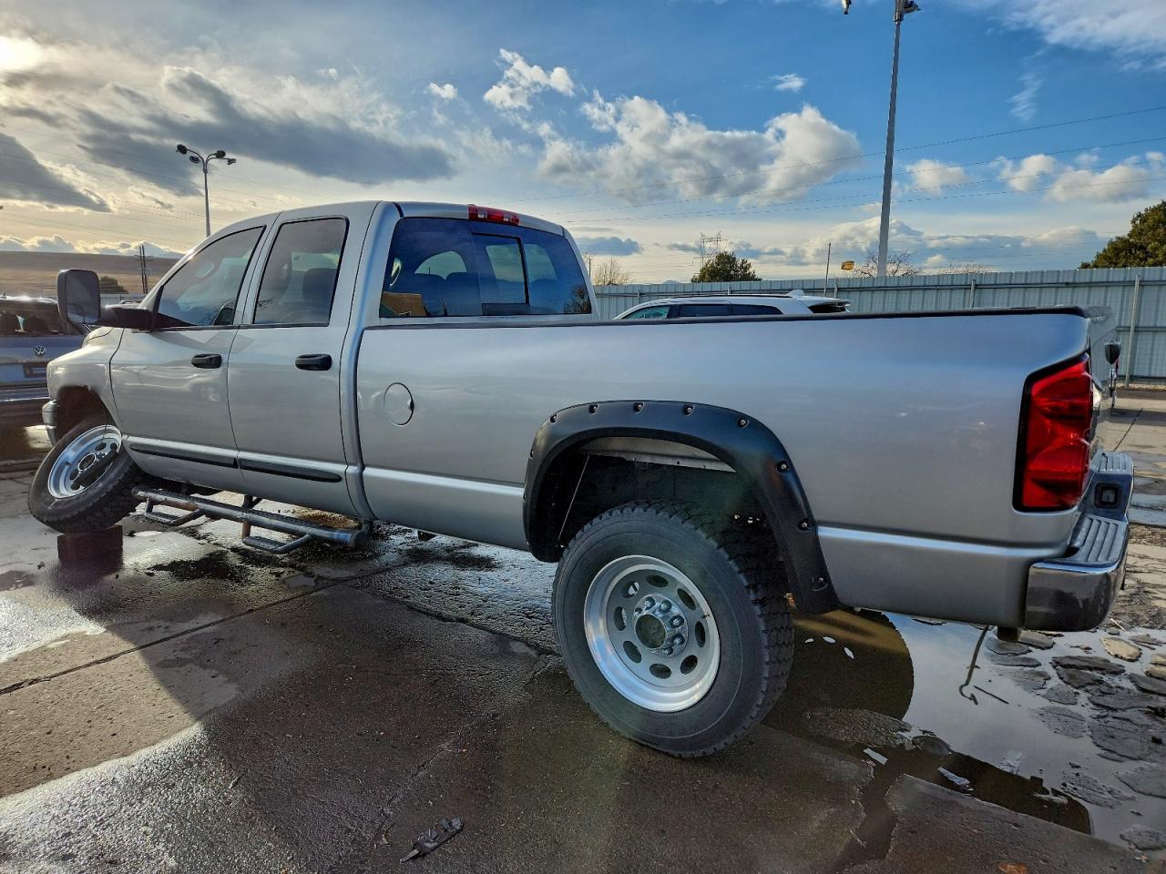 2007 Dodge Ram 2500 St - Фото 2