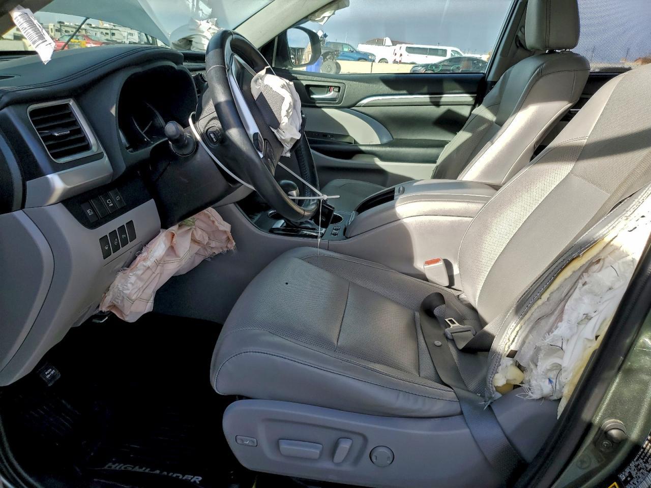 2019 Toyota Highlander Hybrid Limited - Фото 7