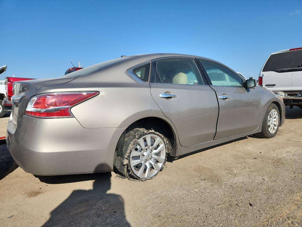 2015 Nissan Altima 2.5 S - Фото 3