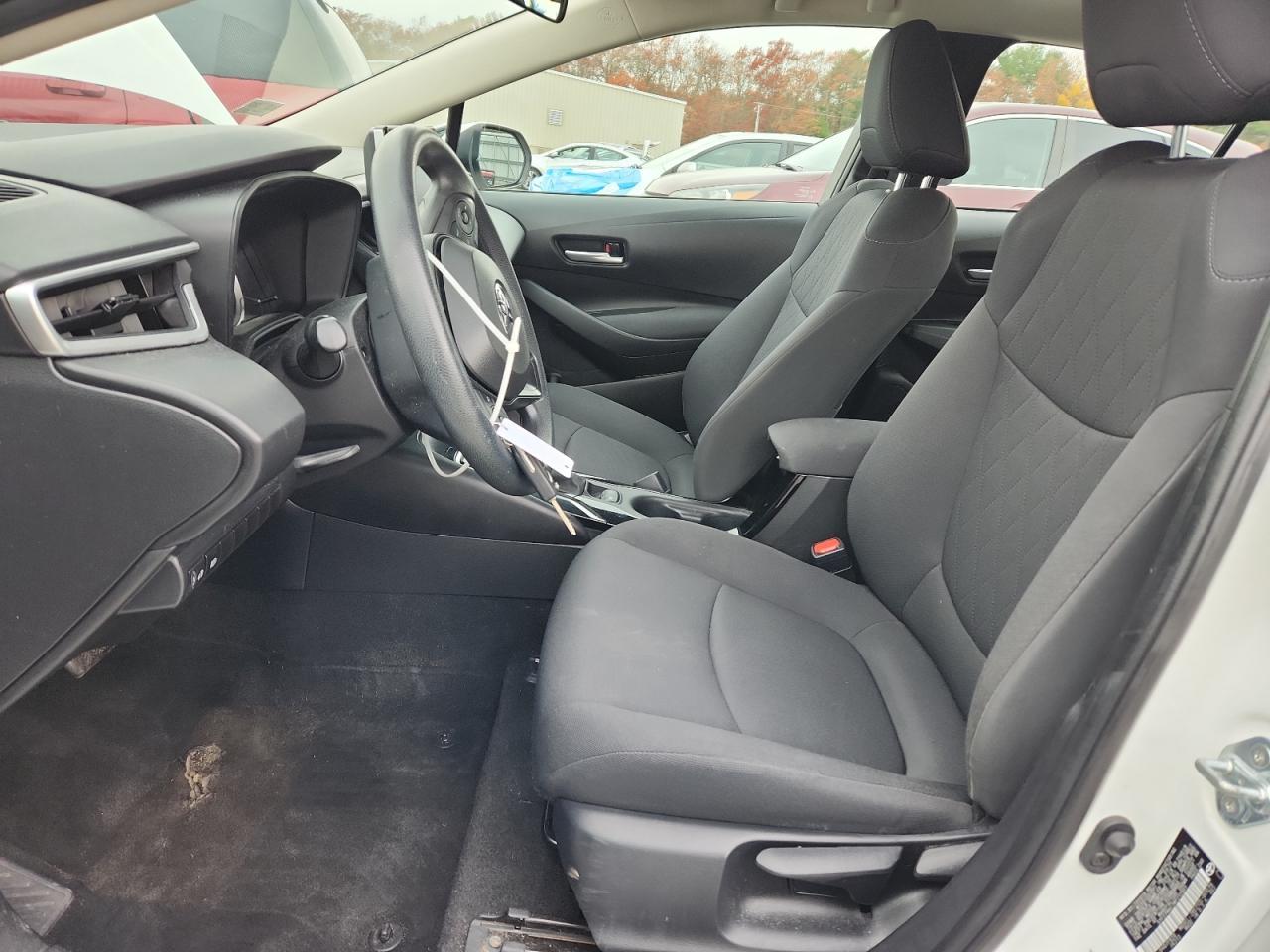 2021 Toyota Corolla Le - Фото 7