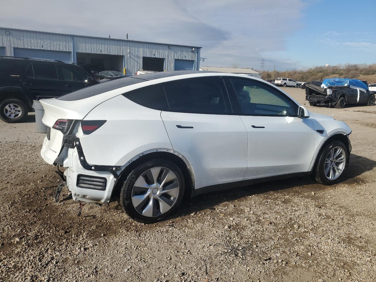 2020 Tesla Model Y - Фото 3