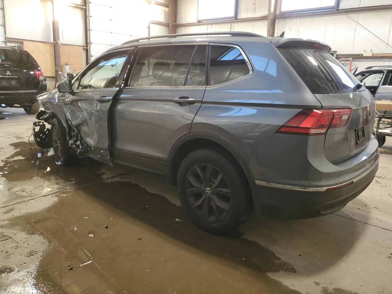 2024 Volkswagen Tiguan Se - Фото 2