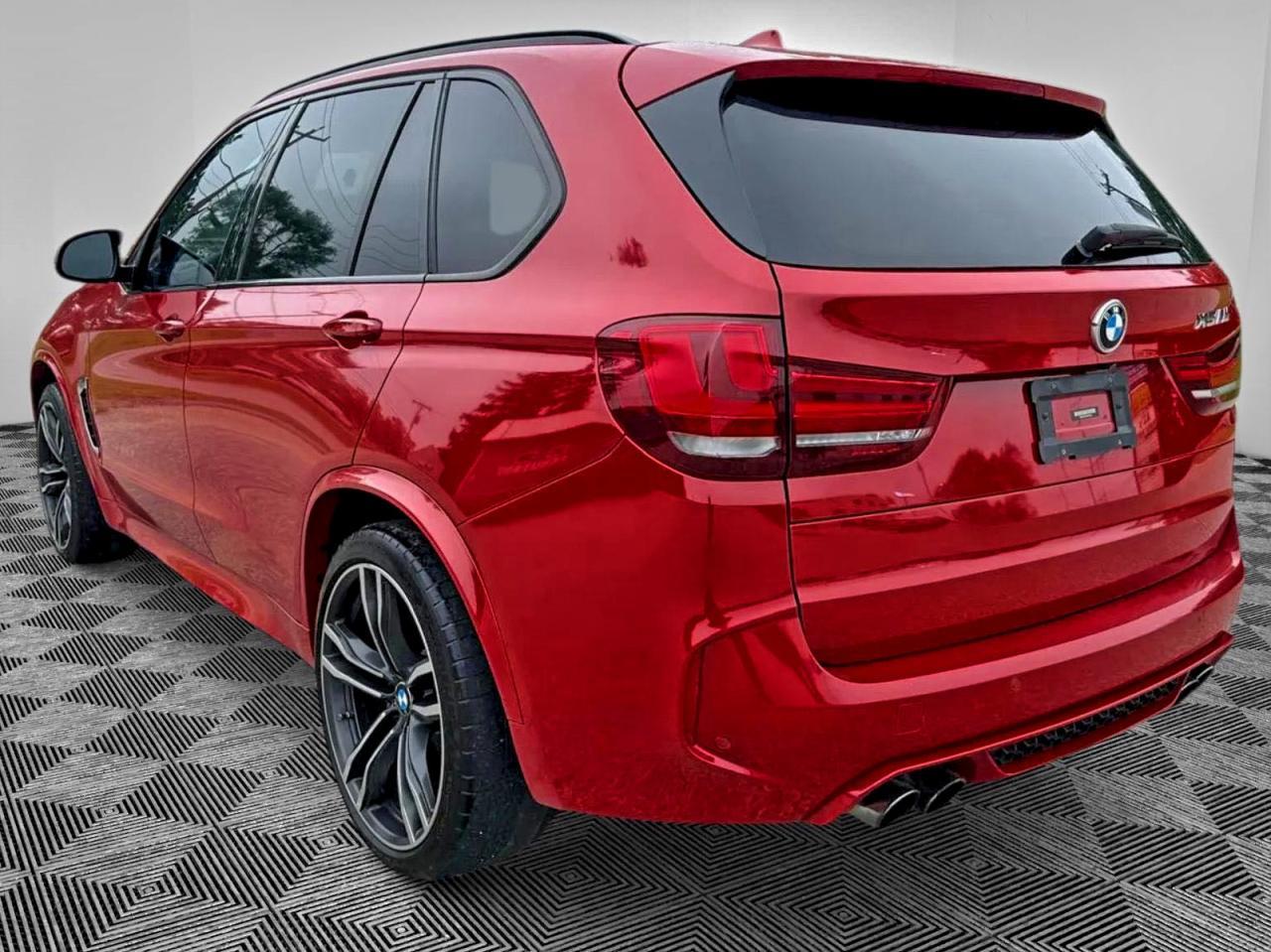 2016 BMW X5 M - Фото 3