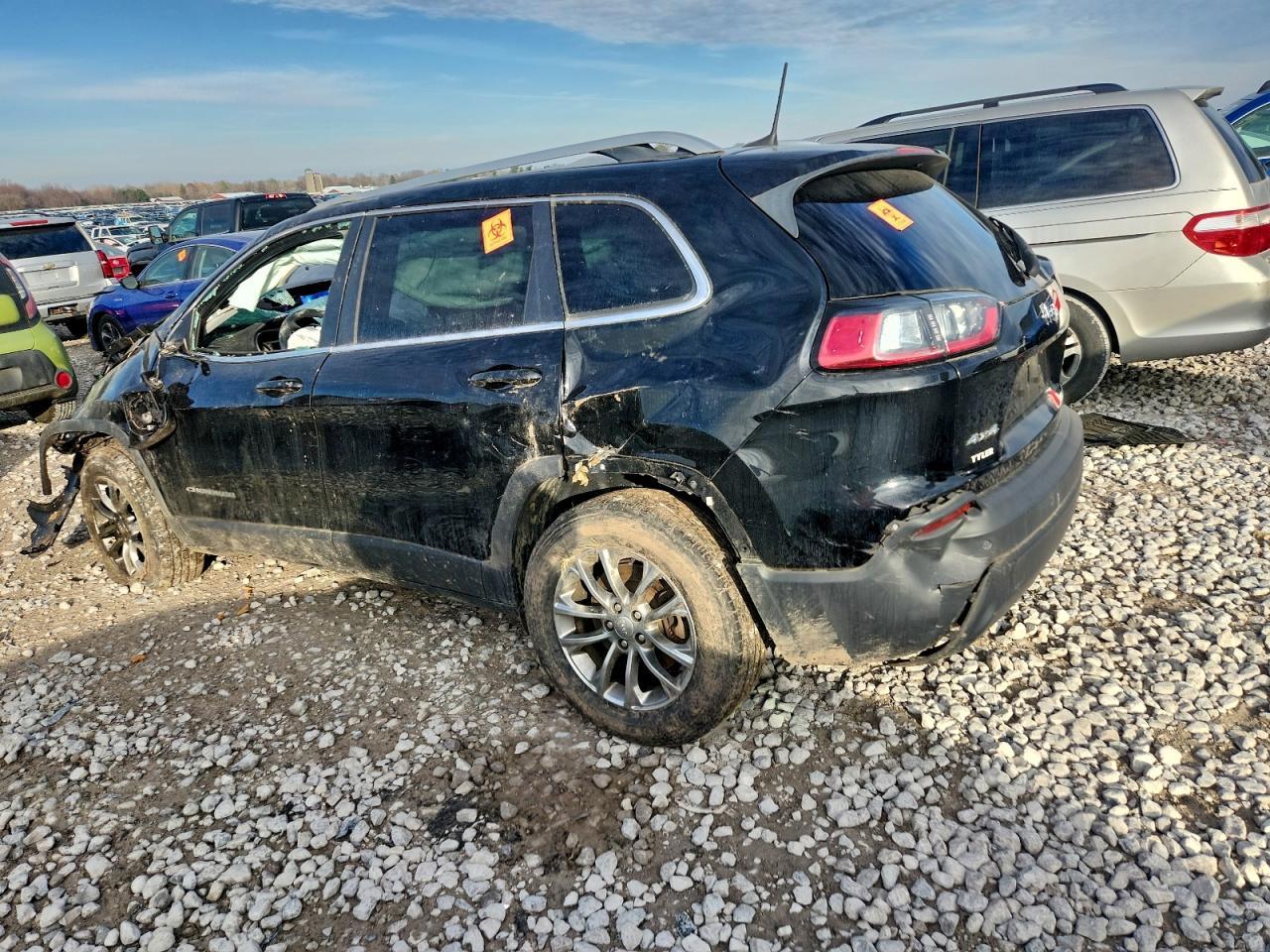2019 Jeep Cherokee Latitude Plus - Фото 2