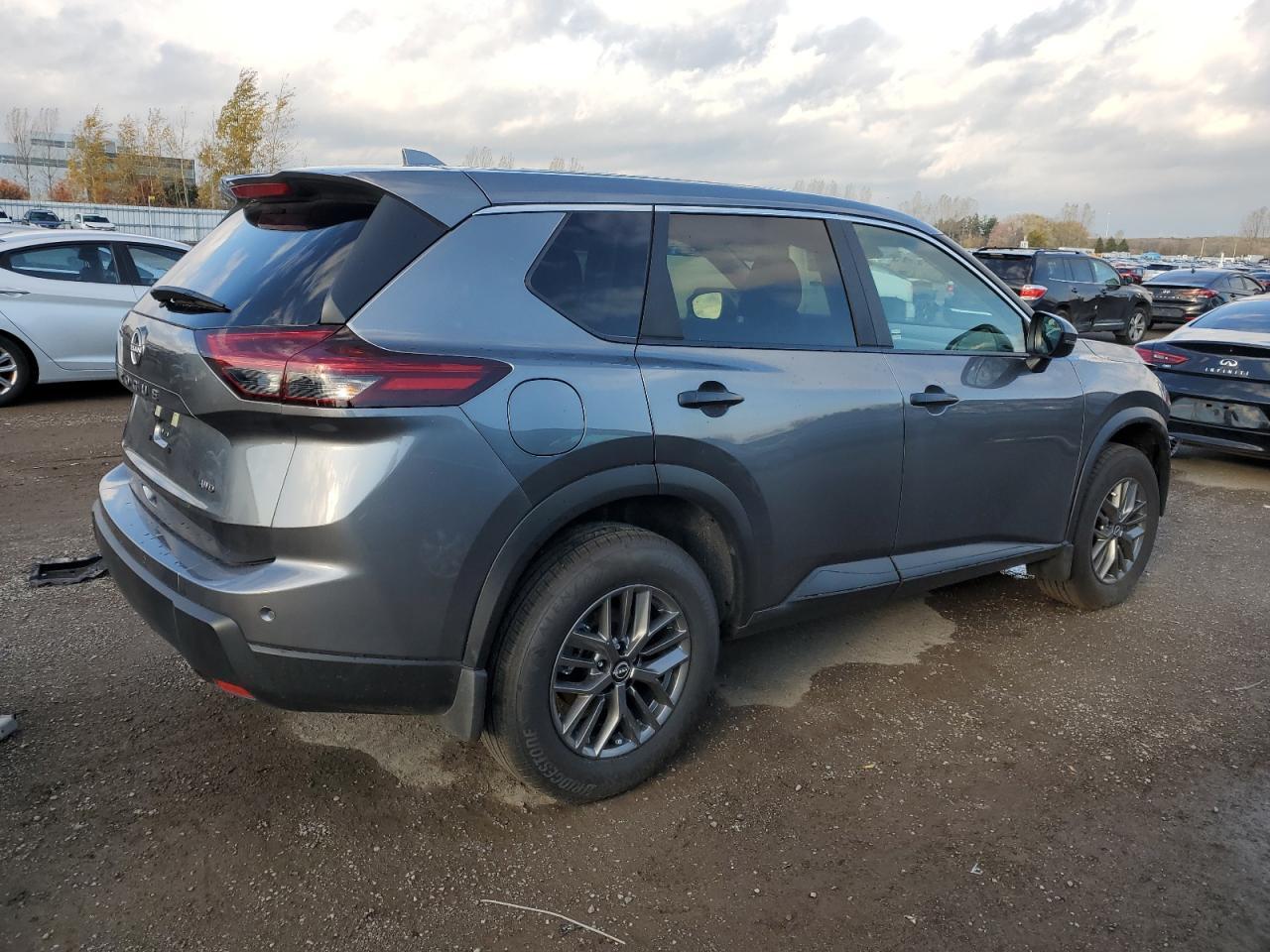 2025 Nissan Rogue S - Image 3