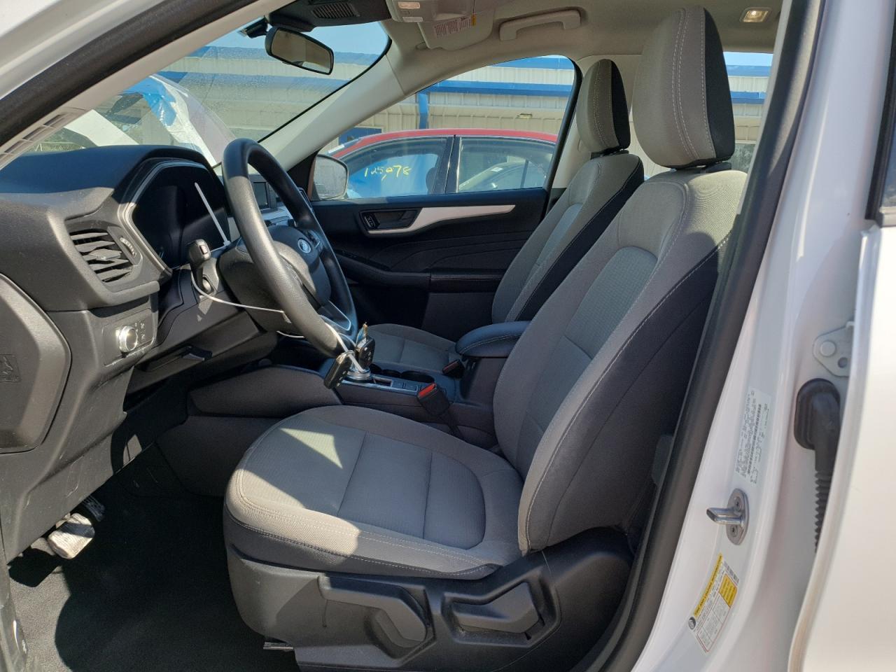 2021 Ford Escape S - Фото 7