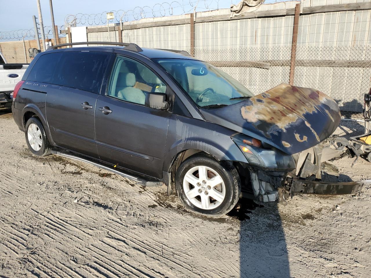 2004 Nissan Quest S - Фото 4