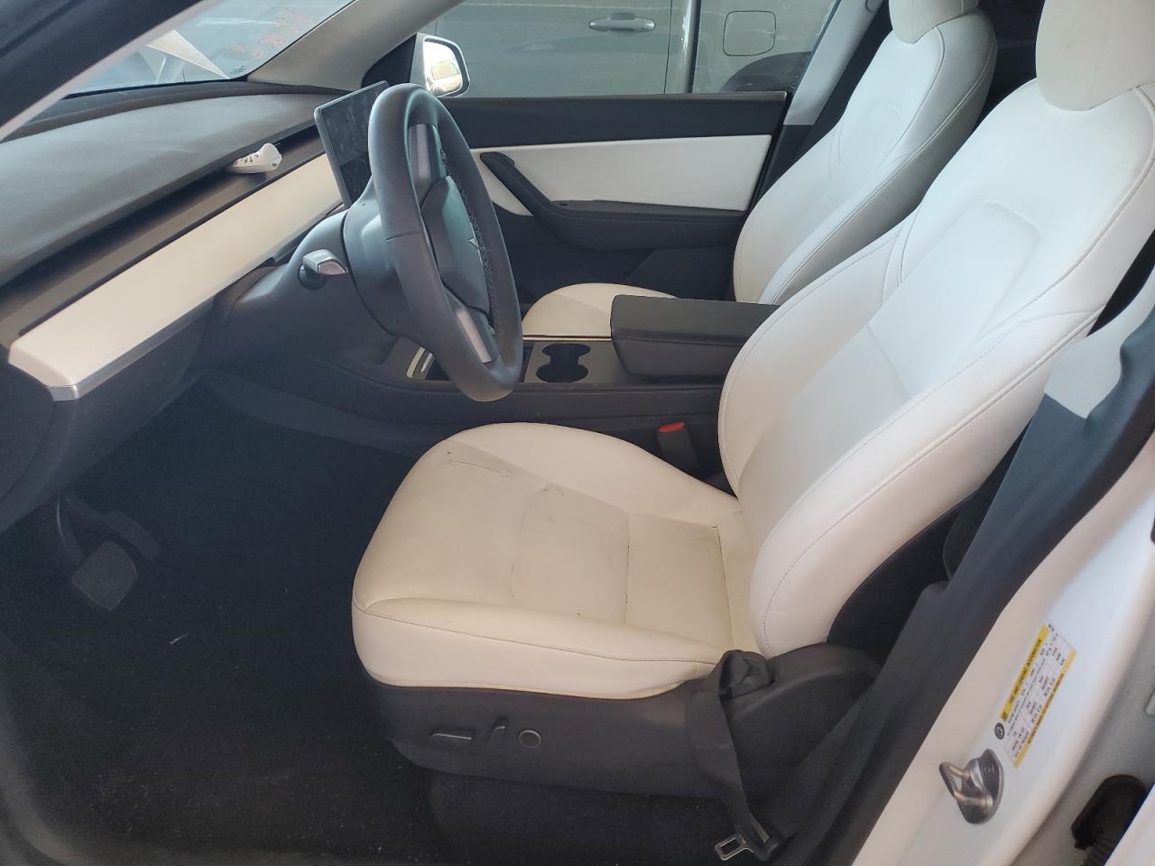 2022 Tesla Model Y - Фото 7