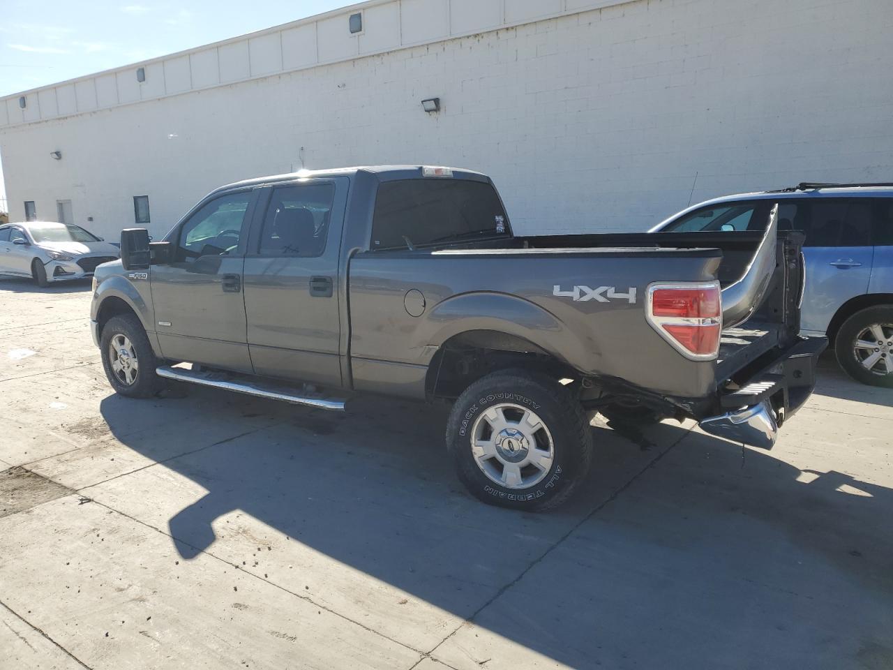 2014 Ford F150 Supercrew - Фото 2