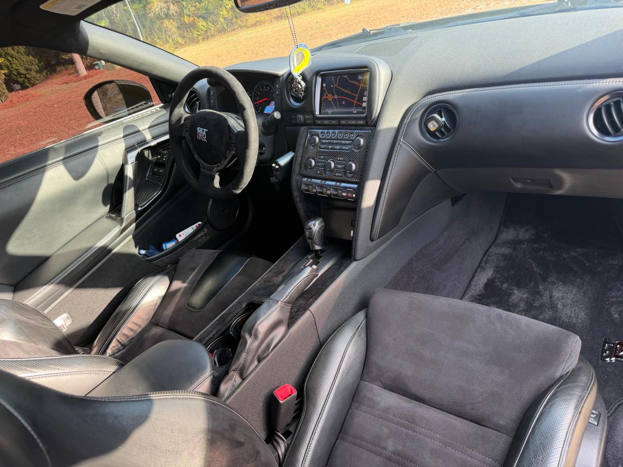 2014 Nissan Gt-R Premium - Image 5