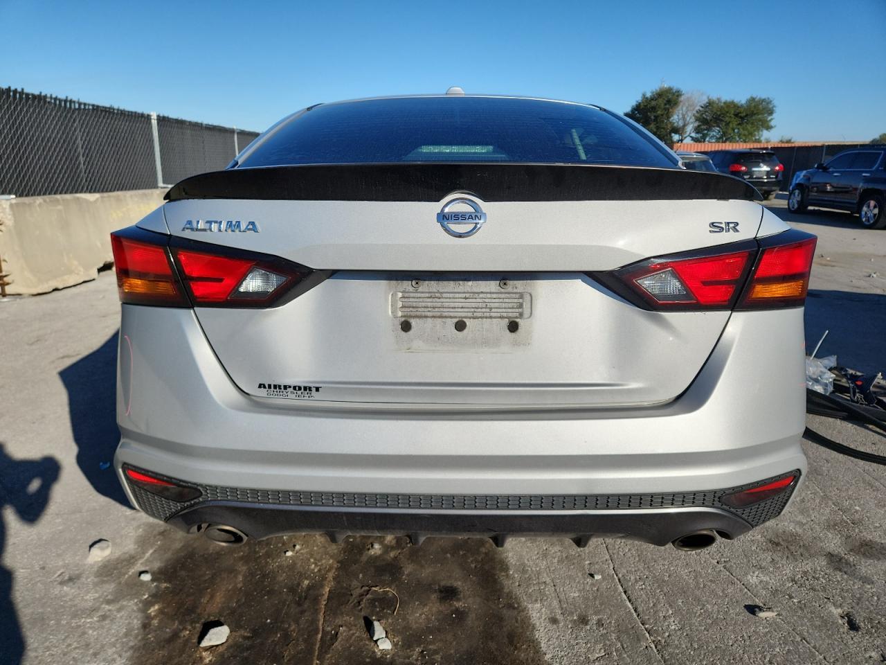 2019 Nissan Altima Sr - Фото 6