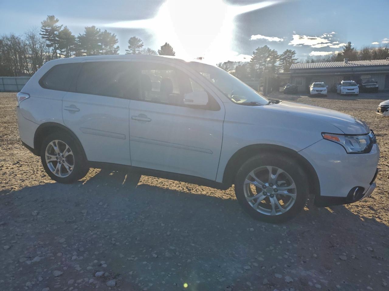 2015 Mitsubishi Outlander Se - Фото 4