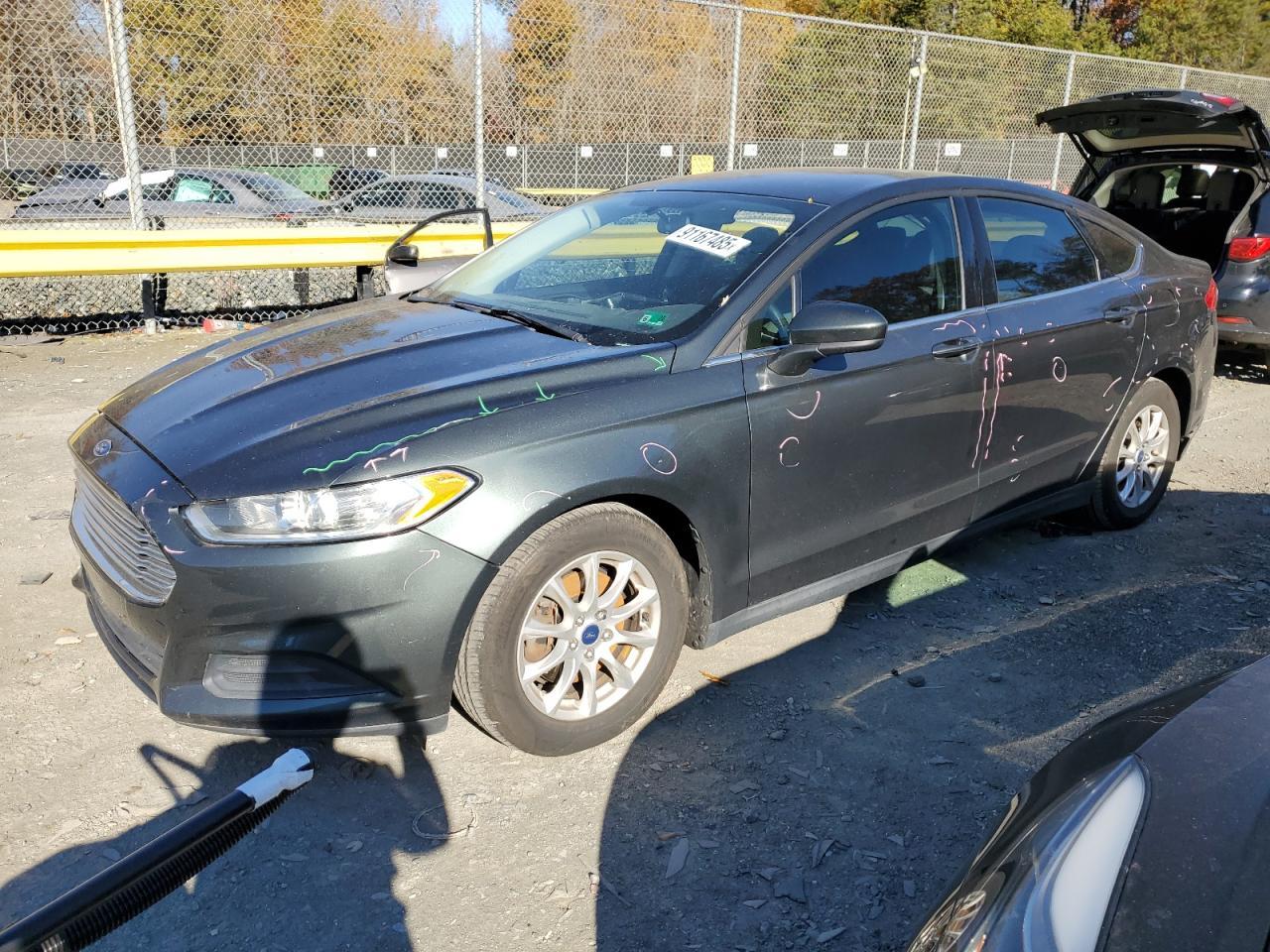 2015 Ford Fusion S