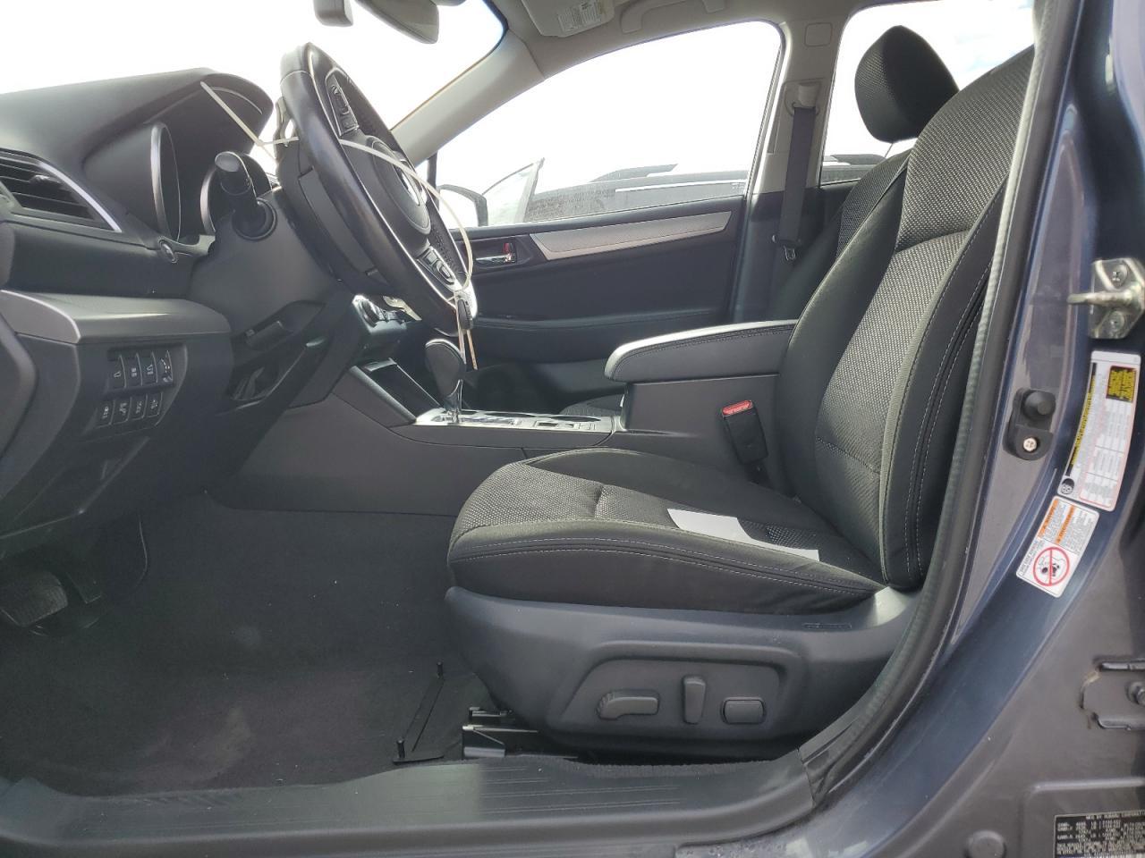 2017 Subaru Outback 2.5I Premium - Image 7