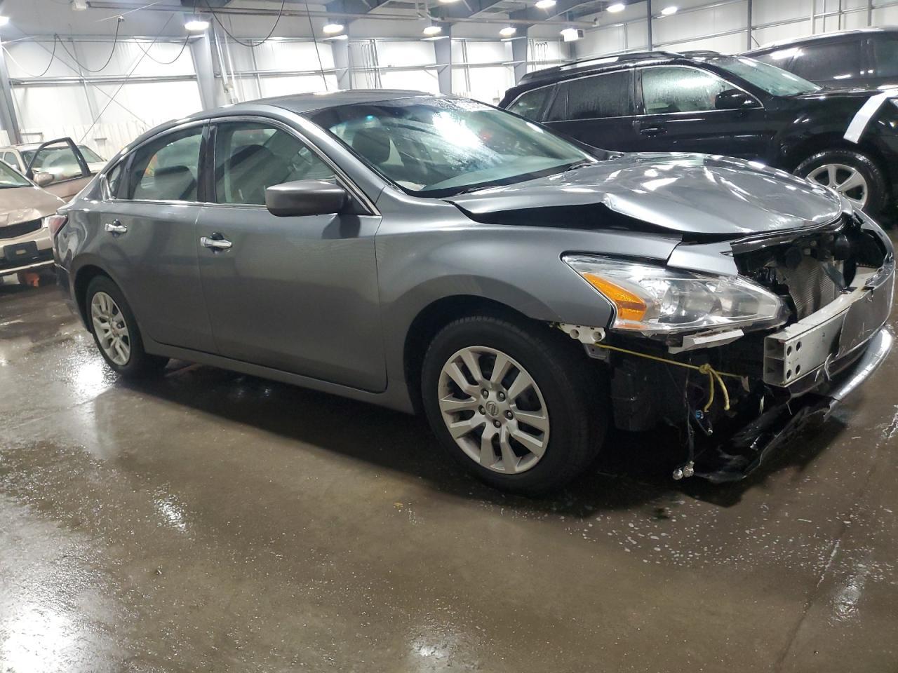 2014 Nissan Altima 2.5 - Image 4