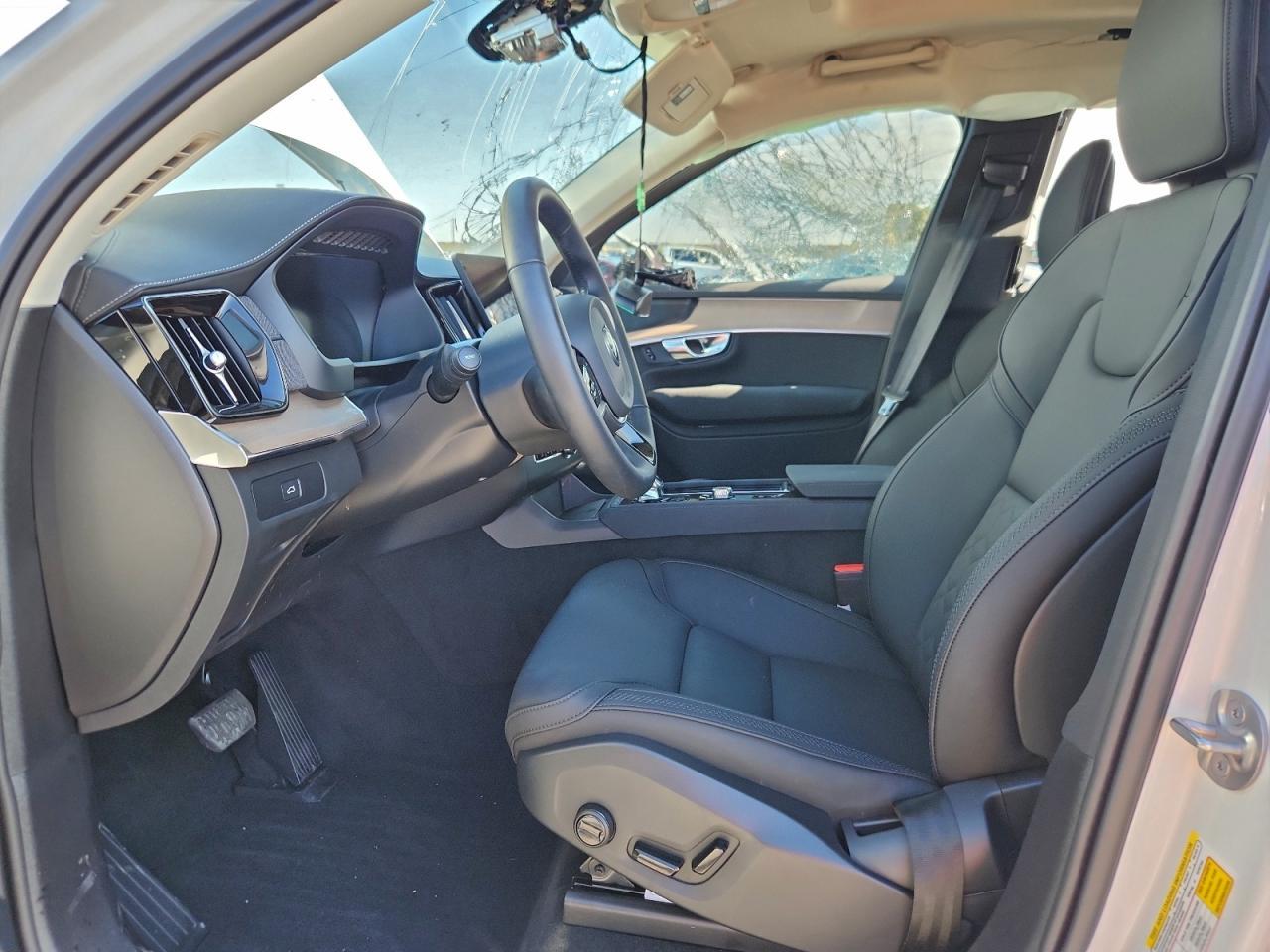 2025 Volvo Xc90 Plus - Image 7