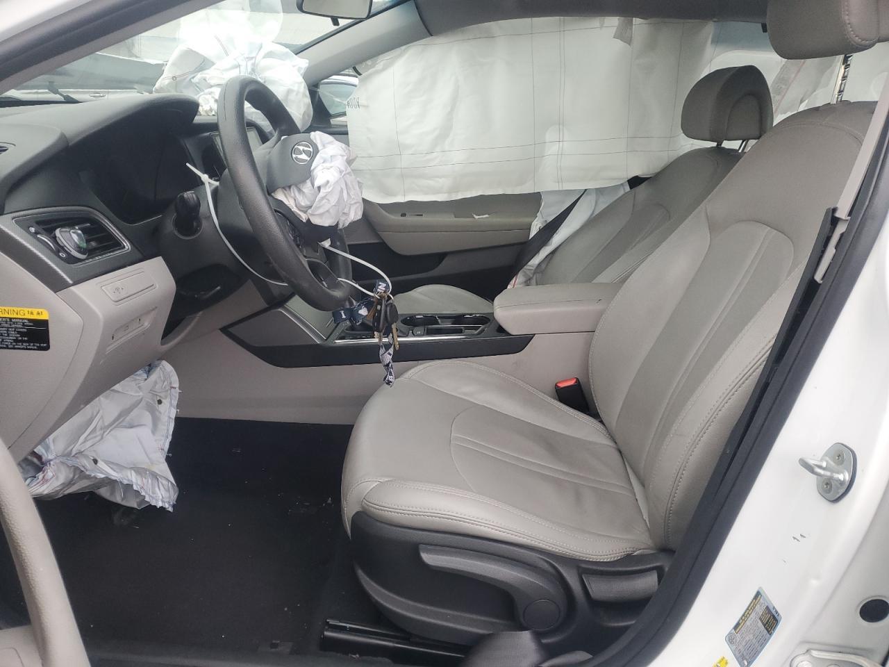 2017 Hyundai Sonata Se - Фото 7