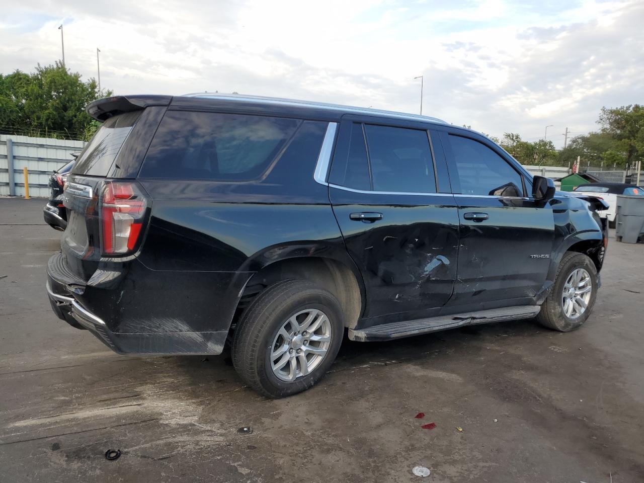 2022 Chevrolet Tahoe C1500 Ls - Image 3