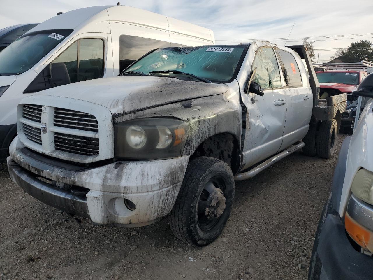 2006 Dodge Ram Flatbed Truck