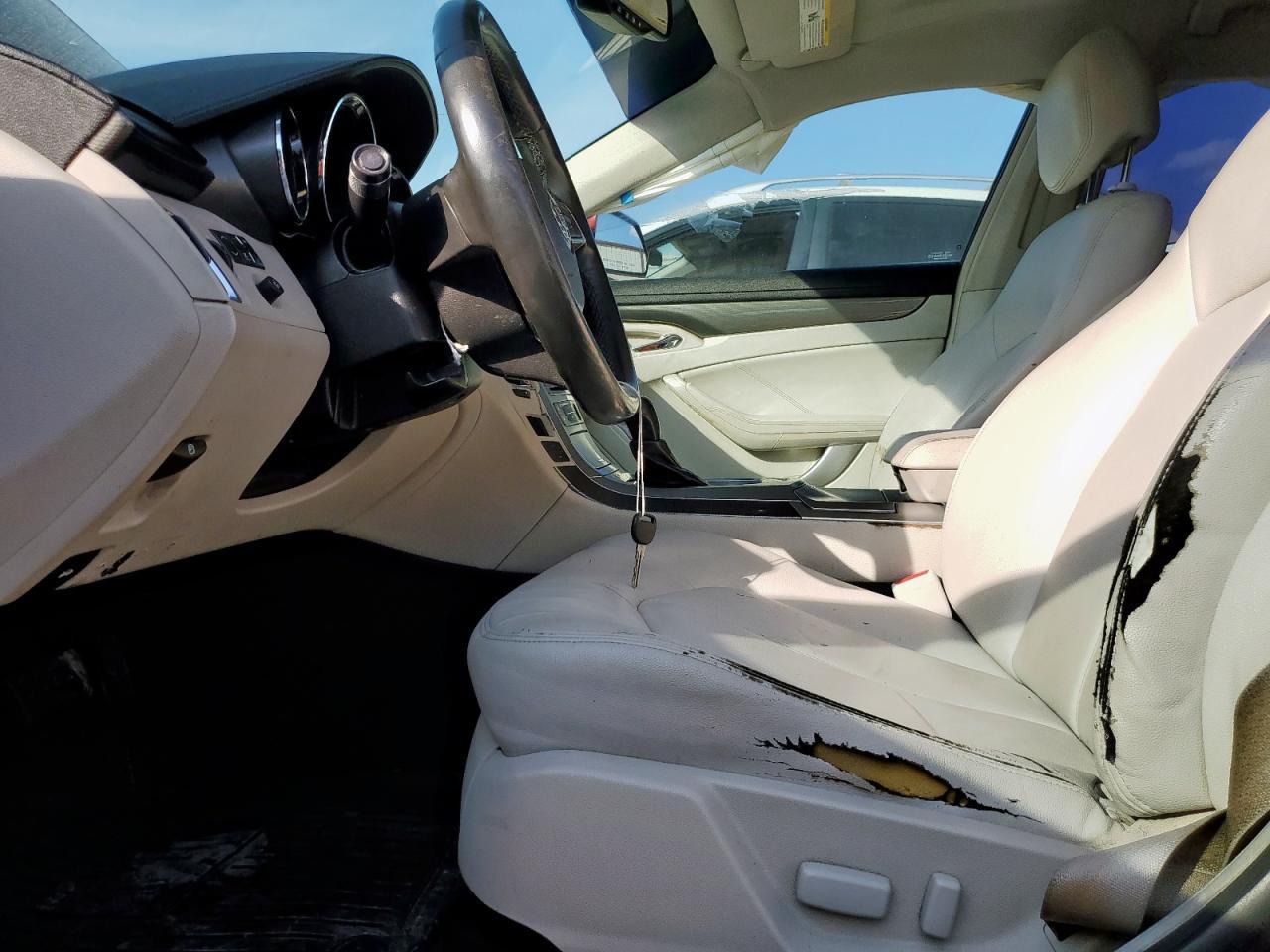 2008 Cadillac Cts - Image 7