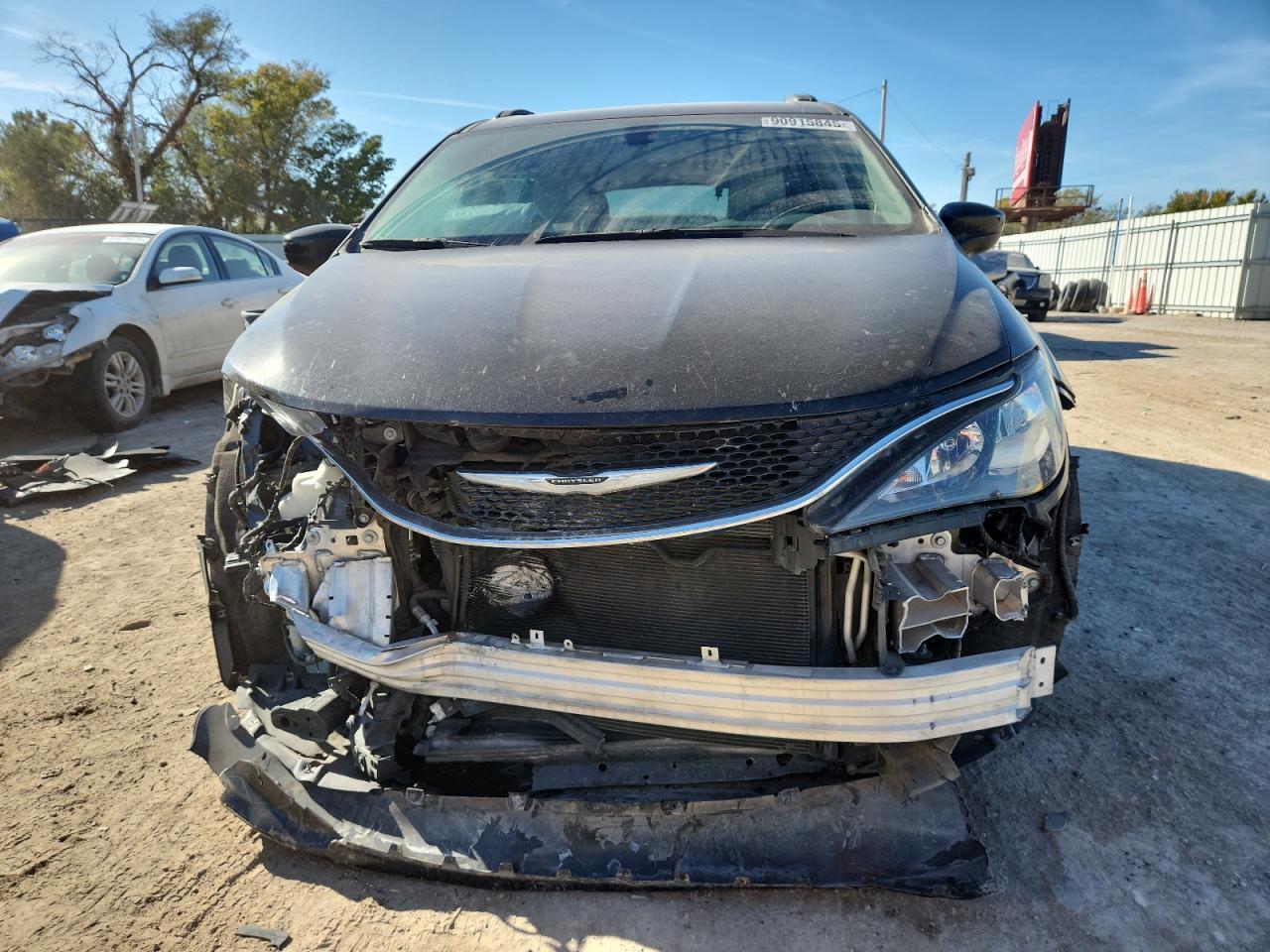 2021 Chrysler Voyager Lxi - Image 5